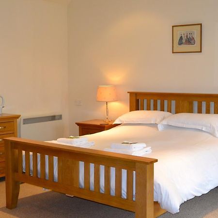 Coach & Horses Otel Bourton-on-the-Water Dış mekan fotoğraf