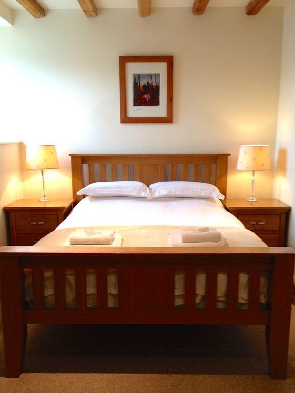 Coach & Horses Otel Bourton-on-the-Water Dış mekan fotoğraf